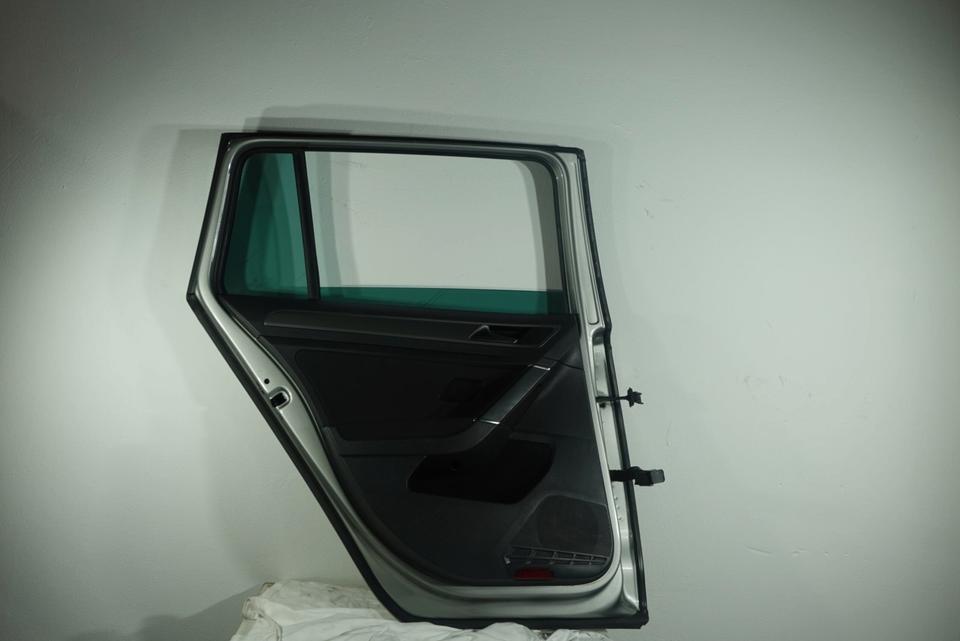 VW Golf 7 Variant Baujahr prüfen Hintertür links – Original VW M03 – Bild 3