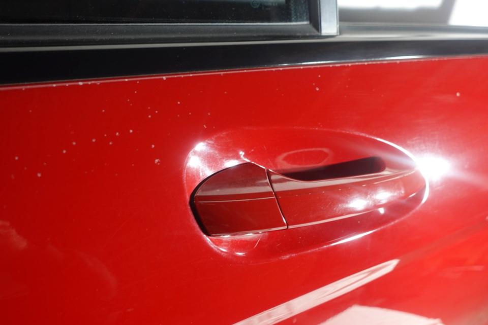 Mercedes-Benz C200 CGI Baujahr prüfen rot Hintertür rechts M09 – Bild 4