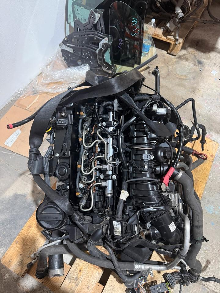 Motor aus dem Autoteileprime Teilebestand