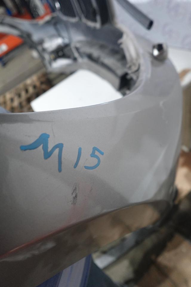 BMW E82 E88 Stoßstange vorne NSW A72 Kaschmirsilber Original M15 – Bild 6