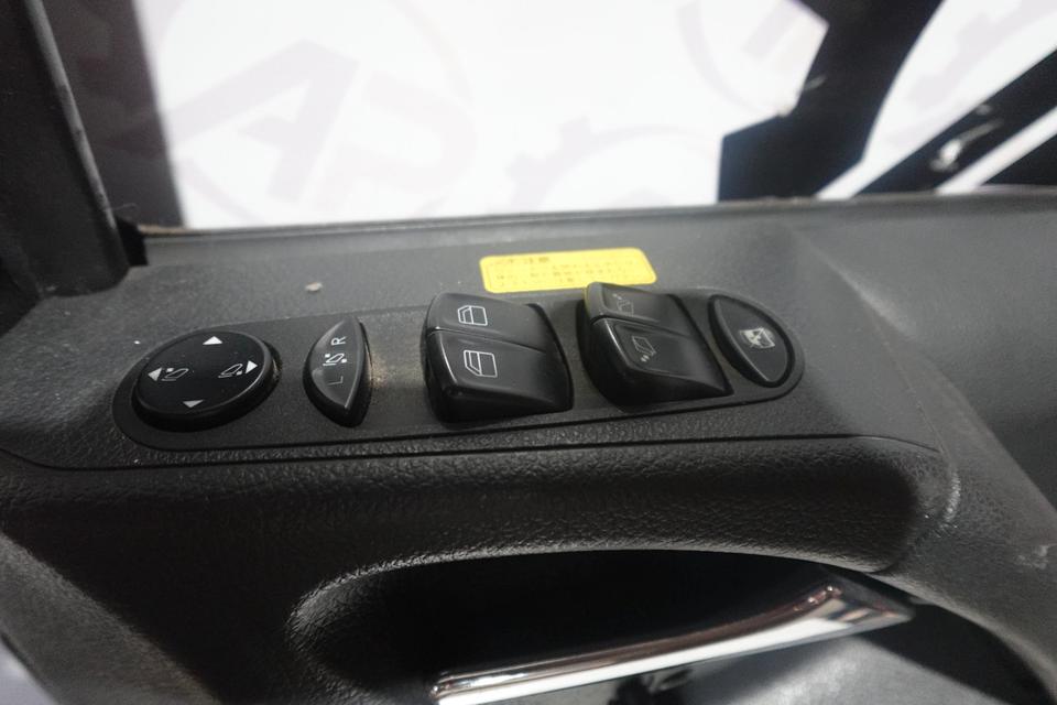 Mercedes Vito Viano W639 Tür Vorne Rechts A6397201005 M07 – Bild 4