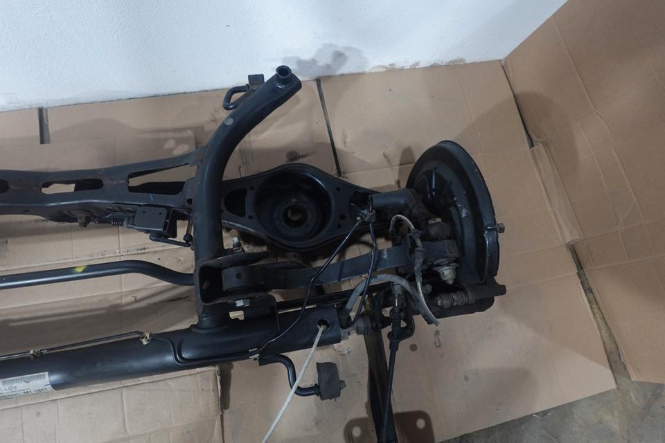VW Touran 1T Hinterachse Komplett mit ABS Sensoren M04 – Bild 11