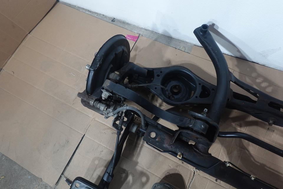 VW Touran 1T Hinterachse Komplett mit ABS Sensoren M04 – Bild 12