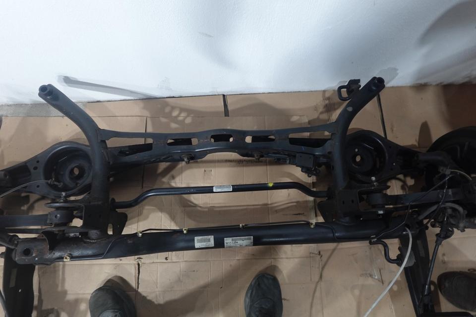 VW Touran 1T Hinterachse Komplett mit ABS Sensoren M04 – Bild 13