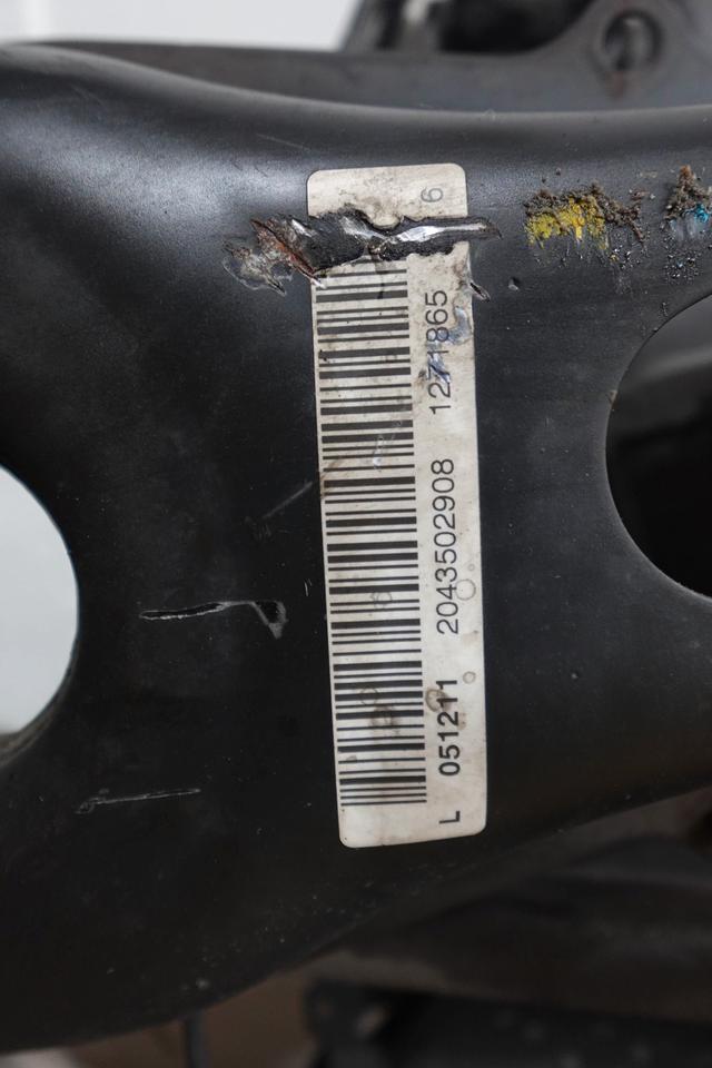 Benz W204 C180 Hinterachse komplett Differential, Achsträger N18 – Bild 5