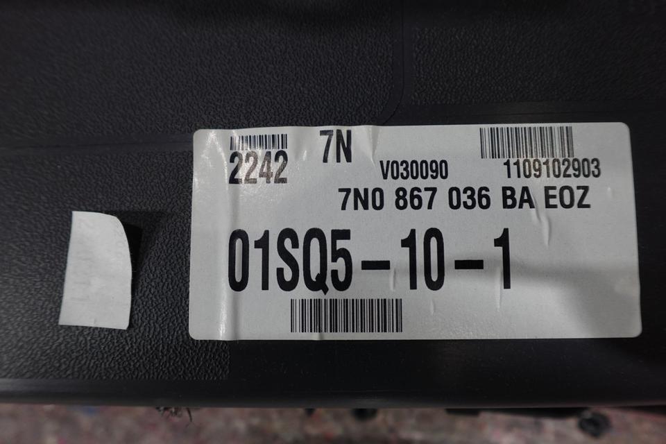 VW Sharan 7N Kofferraumverkleidung Rechts Schwarz 2011 M08 – Bild 6