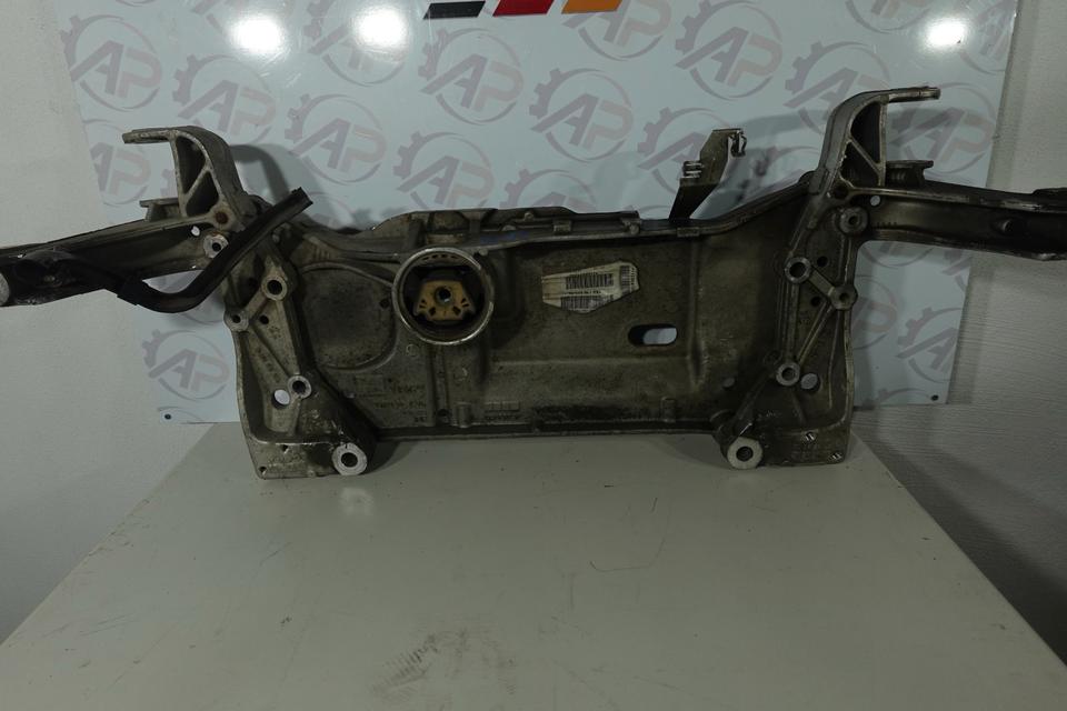 VW Touran 1T Motorträger Aggregateträger Original 2011 M04 – Bild 2