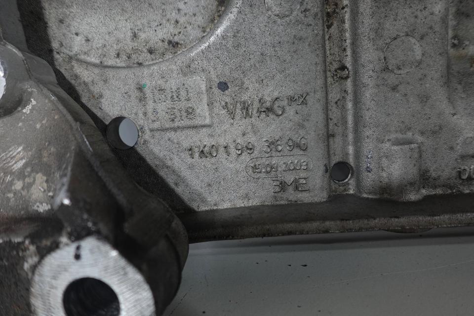 VW Touran 1T Motorträger Aggregateträger Original 2011 M04 – Bild 6