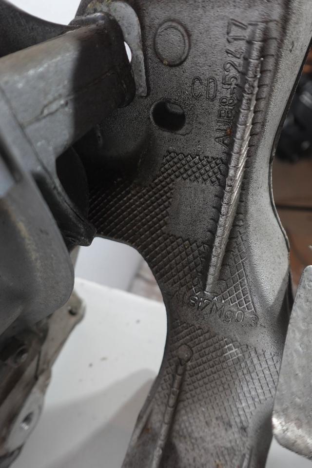 Audi A4 B8 Vorderachsträger Aggregateträger Querlenker M11 – Bild 9