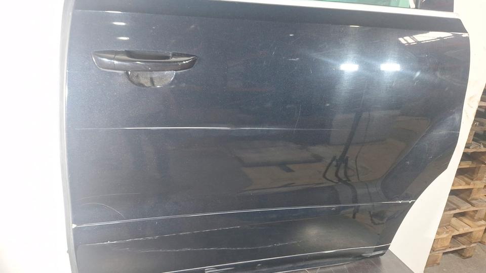 VW Sharan 7N Schiebetür Hinten Links7N0843107AL Nachlackiert N19 – Bild 4