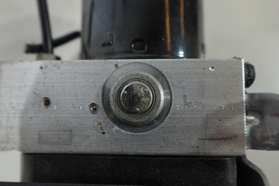 BMW 320i E90 E91 ABS DSC Steuergerät Hydraulikblock 2010 M06 – Bild 5