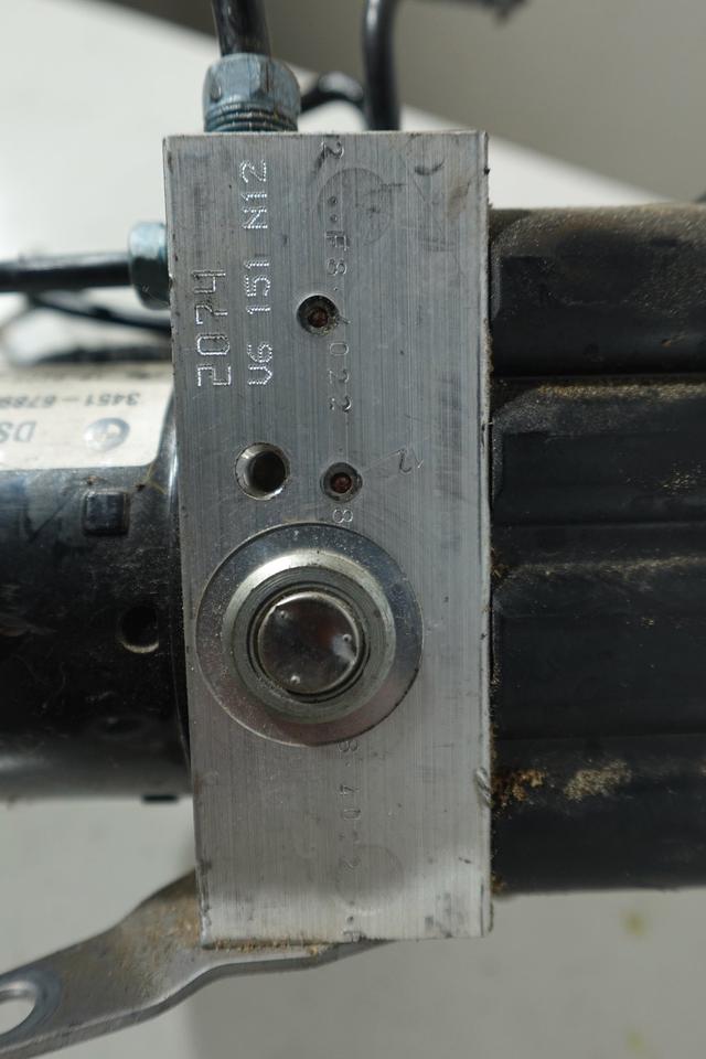 BMW 120i E81 E82 E87 ABS DSC Steuergerät Hydraulikblock 2013 M15 – Bild 5