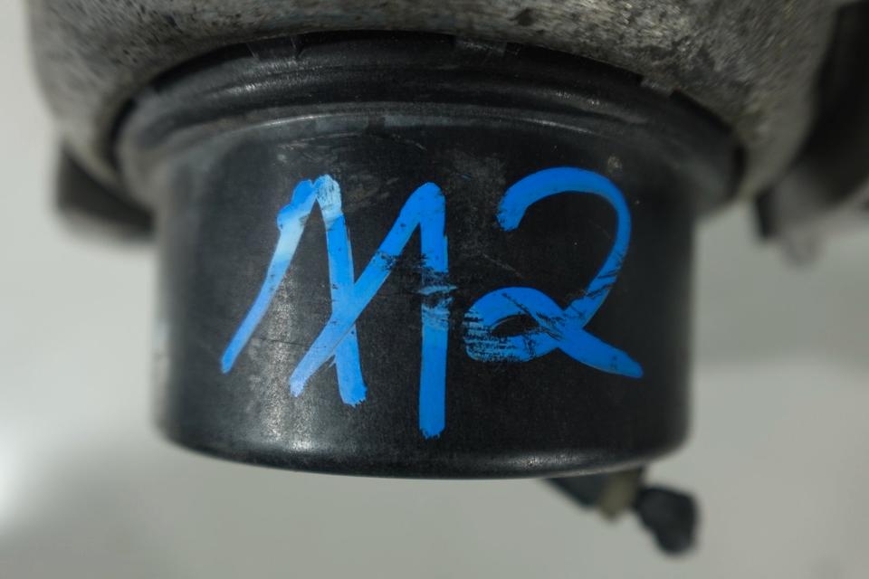 BMW E90 E91 320i Motorlager Hydrolager 22116798112 ,2010 M02 – Bild 5