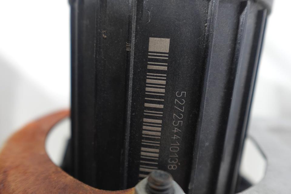 BMW 645Ci 650i E63 E64 Sekundärluftpumpe Zusatzluftpumpe M13 – Bild 5
