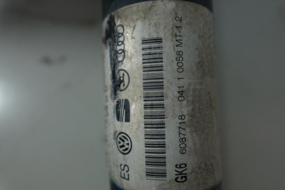 VW Sharan 7N Antriebswelle vorne rechts Original M08 – Bild 3