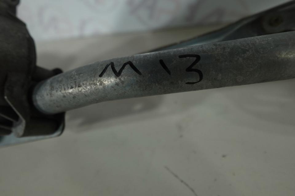 BMW 6er E63 E64 Wischergestänge mit Wischermotor Original M13 – Bild 6