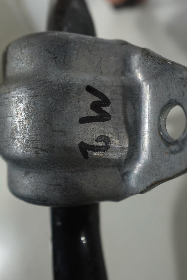 BMW 320i E90 E91 Stabilisator Vorderachse original M02 – Bild 7