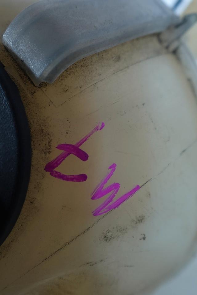 Mercedes V350 W639 Kühlmittel Ausgleichsbehälter Original M07 – Bild 5
