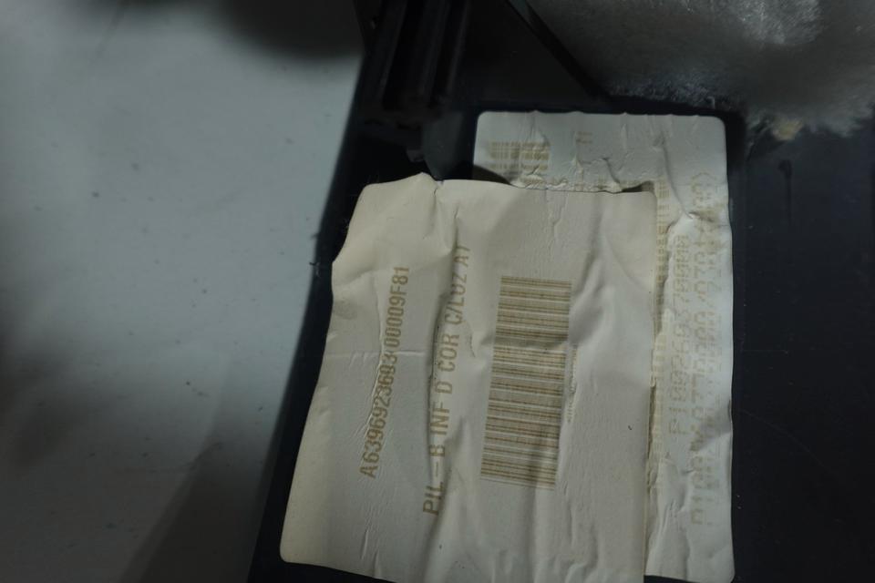 Mercedes V350 W639 Kofferraumverkleidung rechts A6396923603 M07 – Bild 5