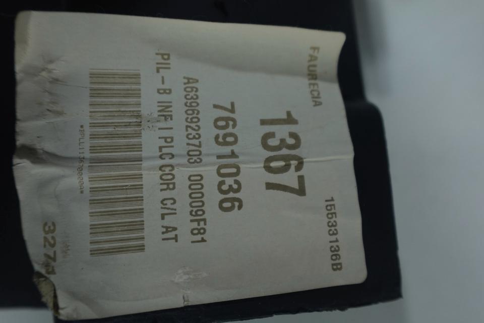 Mercedes V350 W639 Kofferraumverkleidung links A6396923703 M07 – Bild 5