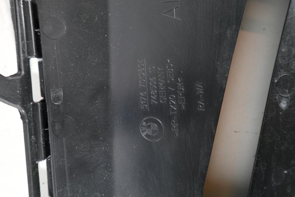 BMW F10 F11 Aufnahme Frontklappe Dichtung Satz M17 – Bild 4