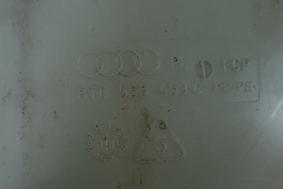 Audi A4 B8 8K Wischwasserbehälter Scheibenwaschbehälter M11 – Bild 3