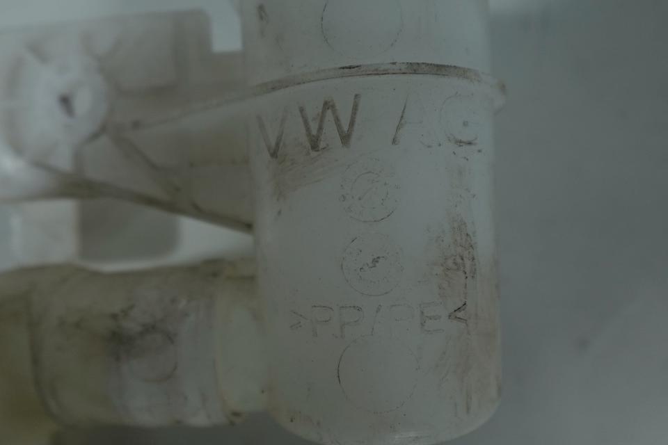 VW Beetle 5C Scheibenwaschbehälter Wischwasserbehälter M21 – Bild 7