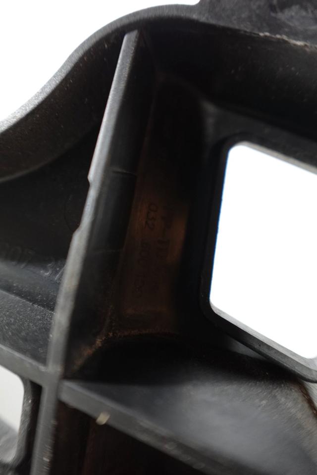 VW Golf 7 Variant Stoßfängerhalter hinten L+R 5G9807355 M03 – Bild 4