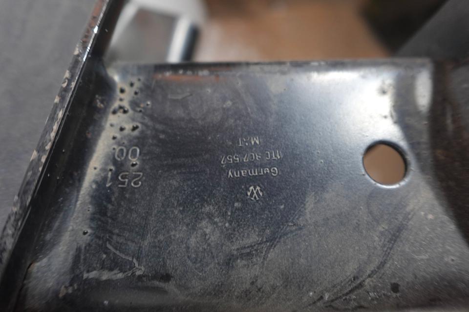 VW Touran 1T Stoßstangenträger hinten Original M04 – Bild 4