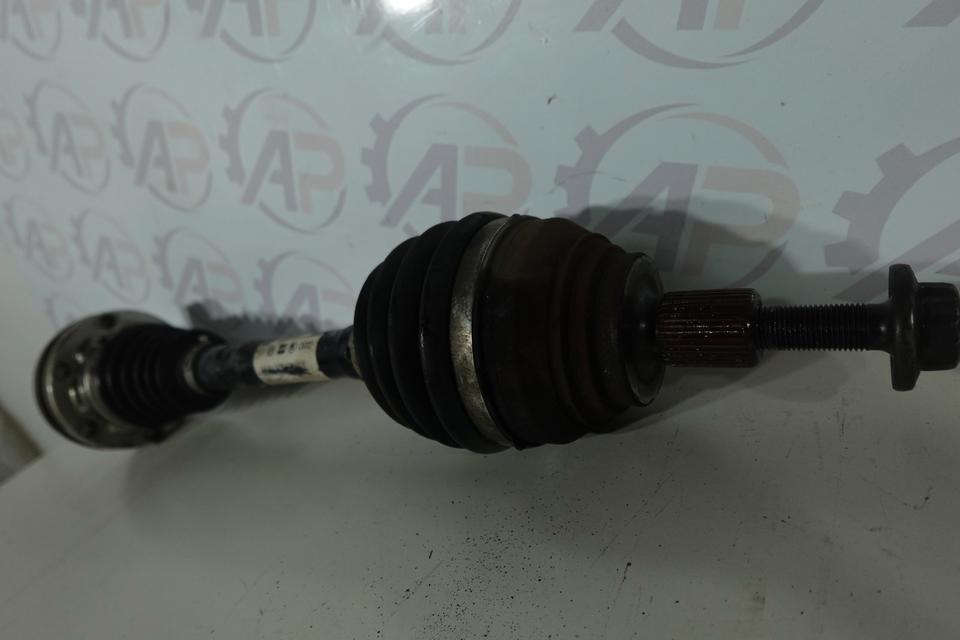 VW Sharan 7N 1.4 TSI Antriebswelle vorne links Original M08 – Bild 2