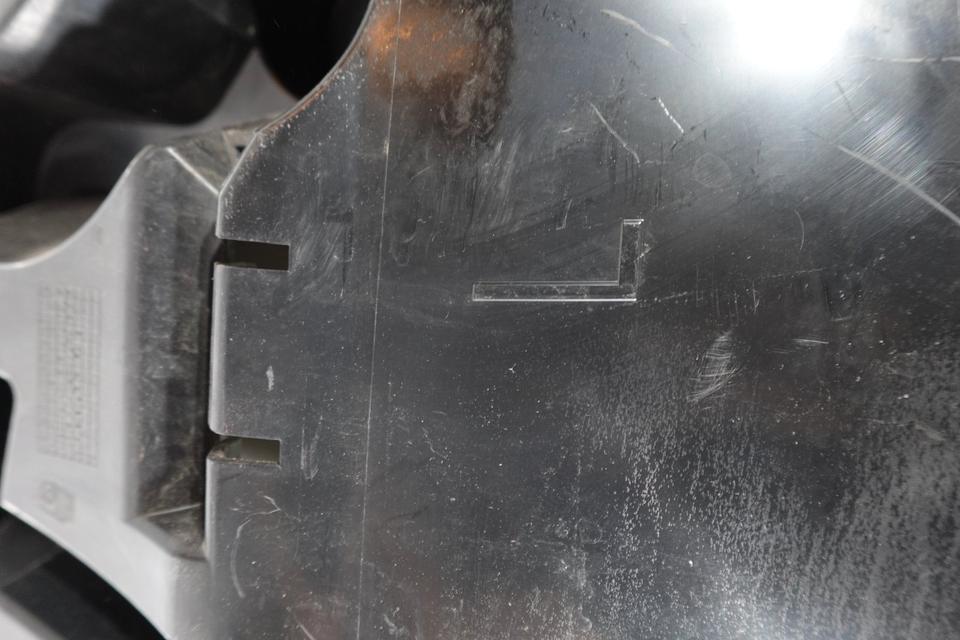 BMW F10 F11 Aufnahme Stoßfänger hinten links Original M10 – Bild 4