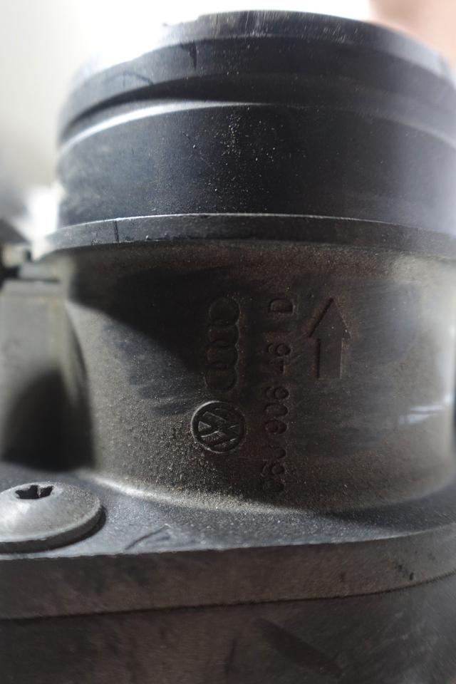 Audi A4 B8 8K 1.8TFSI Luftfilterkasten Luftfiltergehäuse M11 – Bild 7
