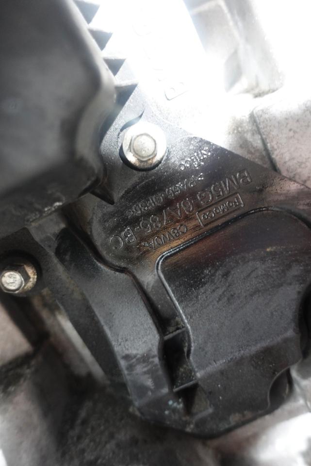 Volvo V60 Motor B4164T 1.6 Turbo Benzin Komplett 2013 R-Desigen M35 – Bild 14