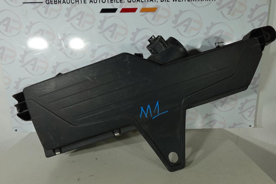 BMW F20 F21 Ansauggeräuschdämpfer Luftfiltergehäuse M01 – Bild 3