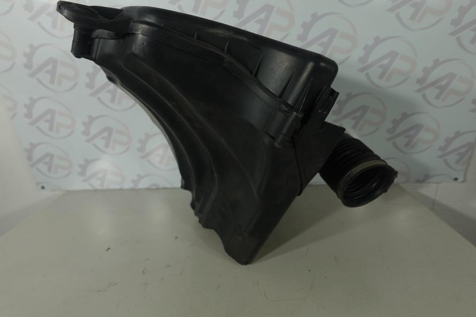 Original BMW E90 E91 320i N43 Luftfiltergehäuse Airbox M06 – Bild 4