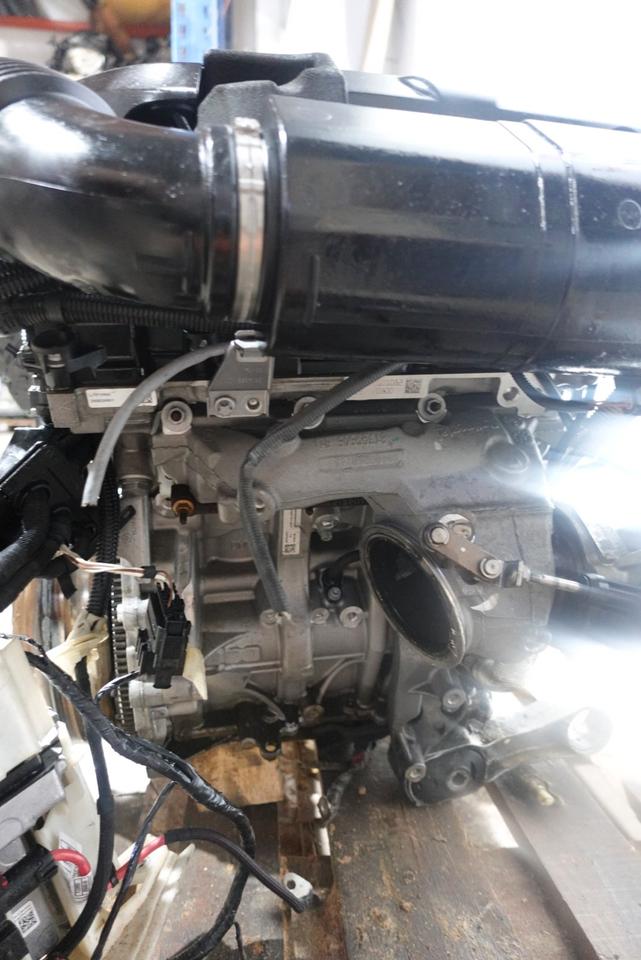 Original BMW Motor B38A15A / B38A15M0 aus BMW 218i Active F45 – Bild 4