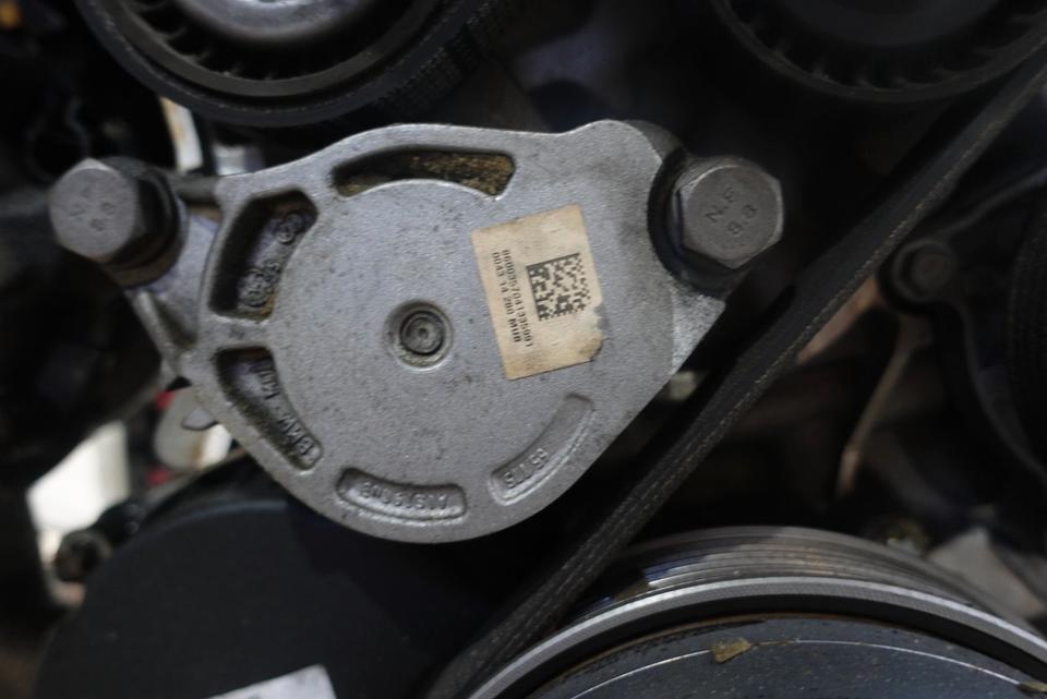 Original BMW Motor B38A15A / B38A15M0 aus BMW 218i Active F45 – Bild 8