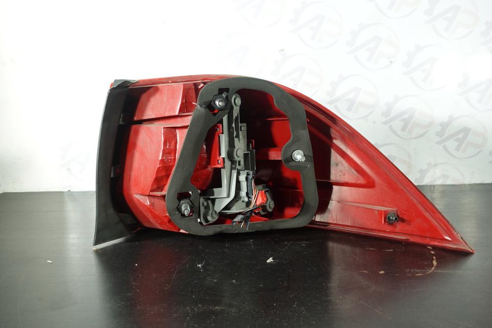 VW Golf 5 MK5 Rückleuchte links Original 1K9945095D N20 – Bild 3