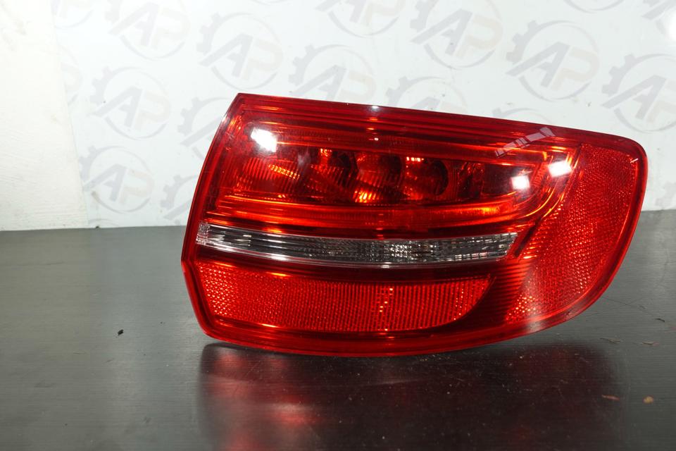 Original Audi A3 8P Sportback Rückleuchte rechts 8P4945096E N05 – Bild 4