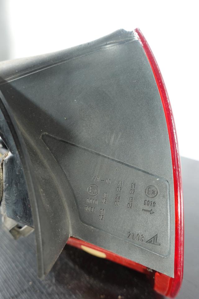 Original Audi A3 8P Sportback Rückleuchte rechts 8P4945096E N05 – Bild 5
