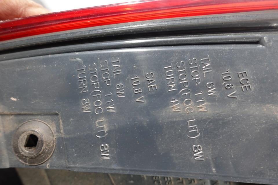 Original BMW 535 GT F07 Seitenwand Heckleuchte links N10 – Bild 7