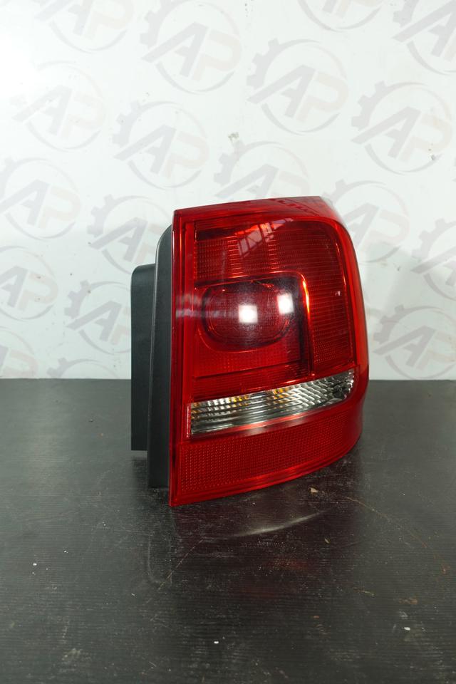 Original VW Sharan 7N Rückleuchte rechts außen 7N0945096E N19 – Bild 2