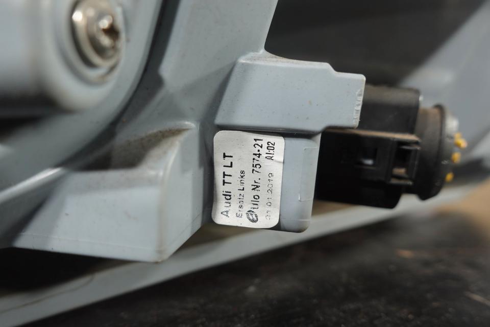 Audi TT 8J Rückleuchte links 8J0945095C Rücklicht Coupe N14 – Bild 5