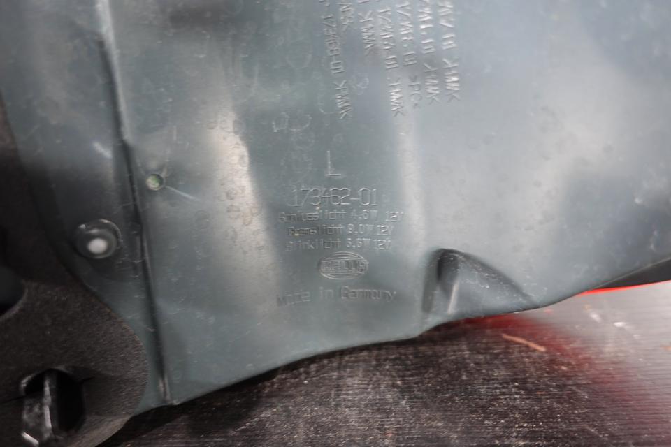 Original BMW 5er F10 Rückleuchte links außen 63217203229 N23 – Bild 5