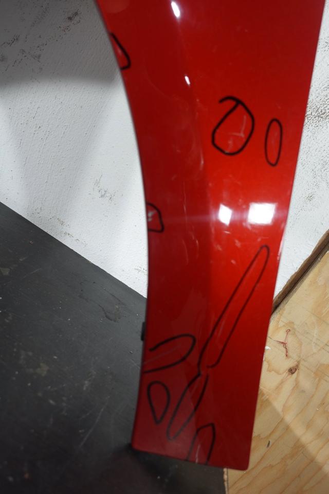 VW Touran 1T Kotflügel vorne links Original Rot 2003–2010 M39 – Bild 3