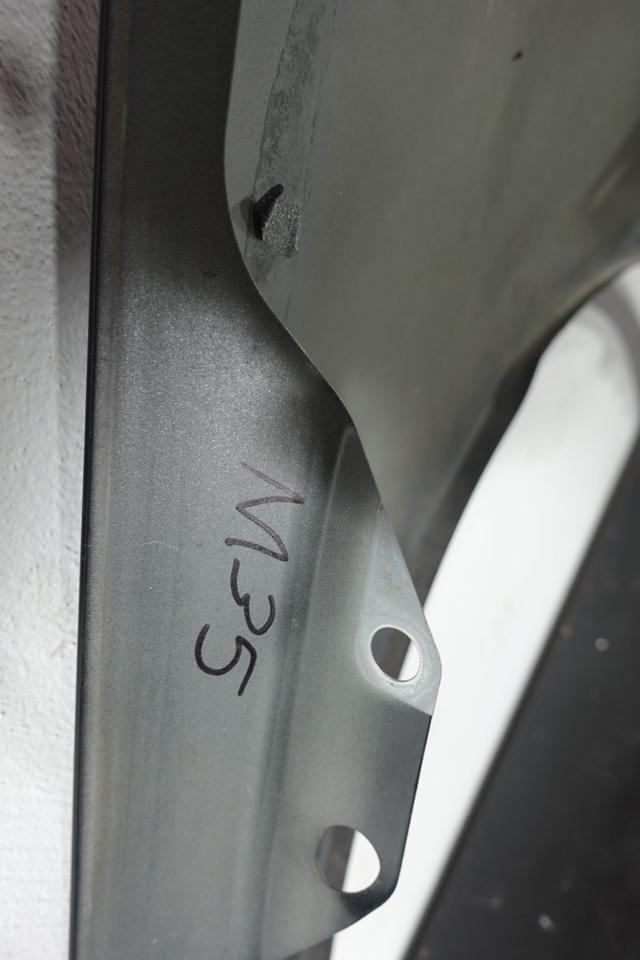 Volvo V60 Kotflügel vorne links Black Sapphire 2011–2018 M35 – Bild 9