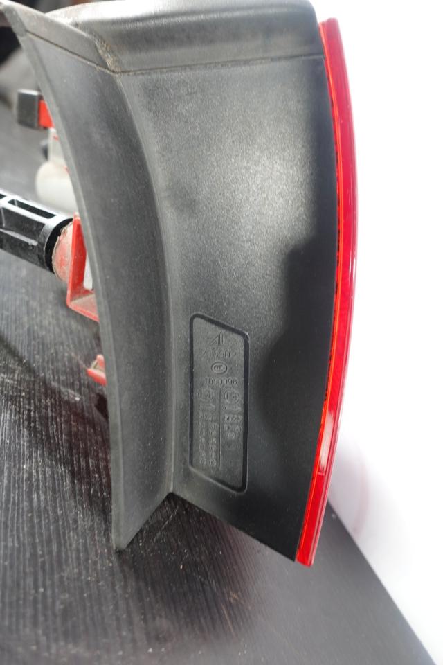 Audi A4 B8 Avant Rückleuchte rechts Original LED 2008–2012 N22 – Bild 4