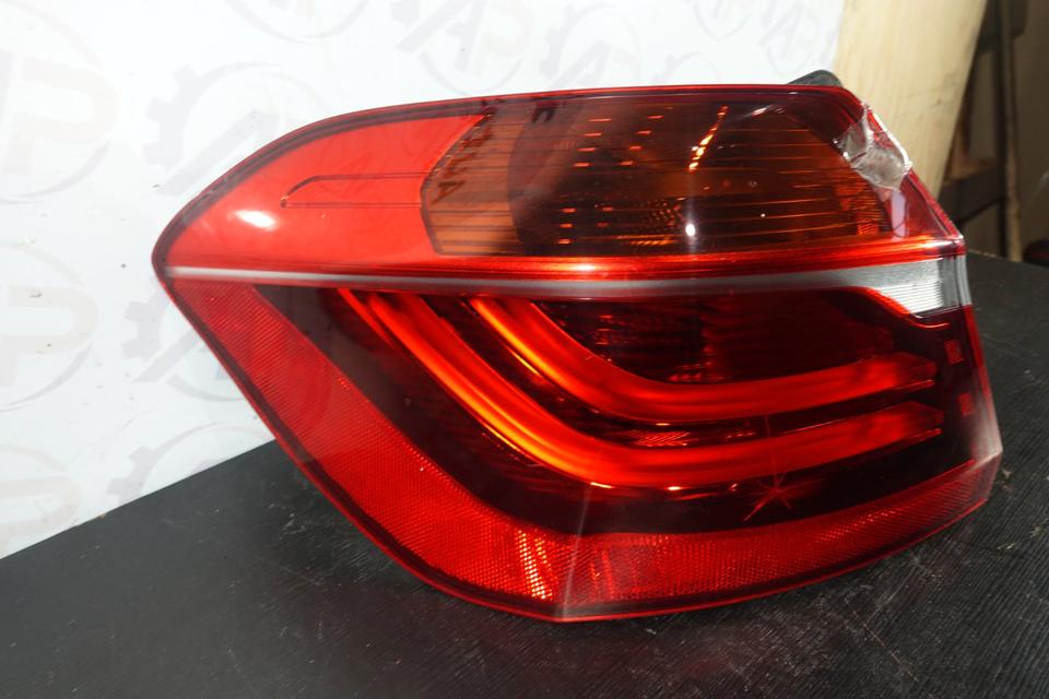 BMW 2er F45 Active Tourer Rückleuchte links LED 2014-2018 N11 – Bild 3