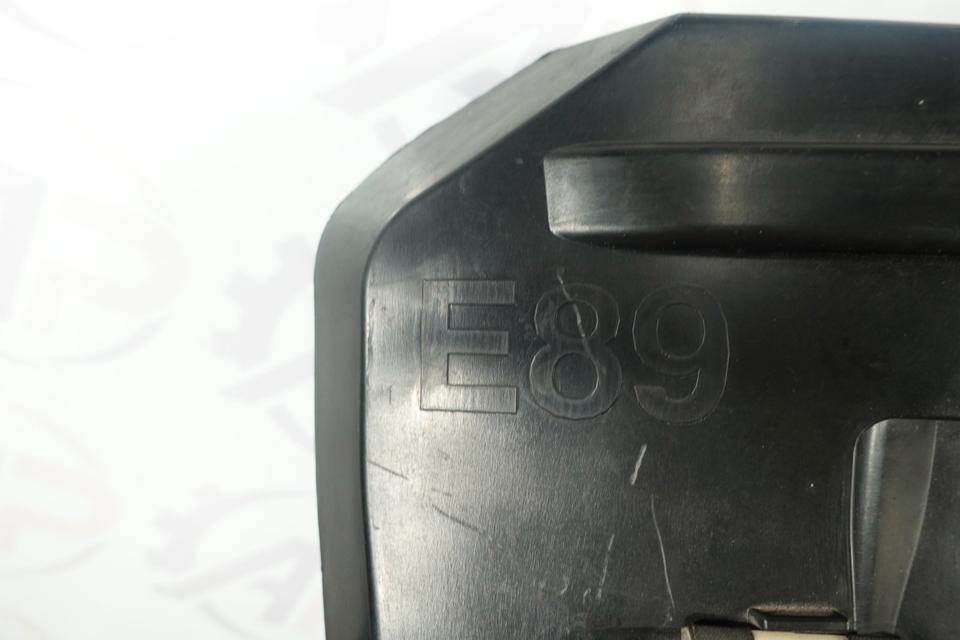 BMW Z4 E89 Führung Stoßfänger hinten rechts Original Halter M42 – Bild 6