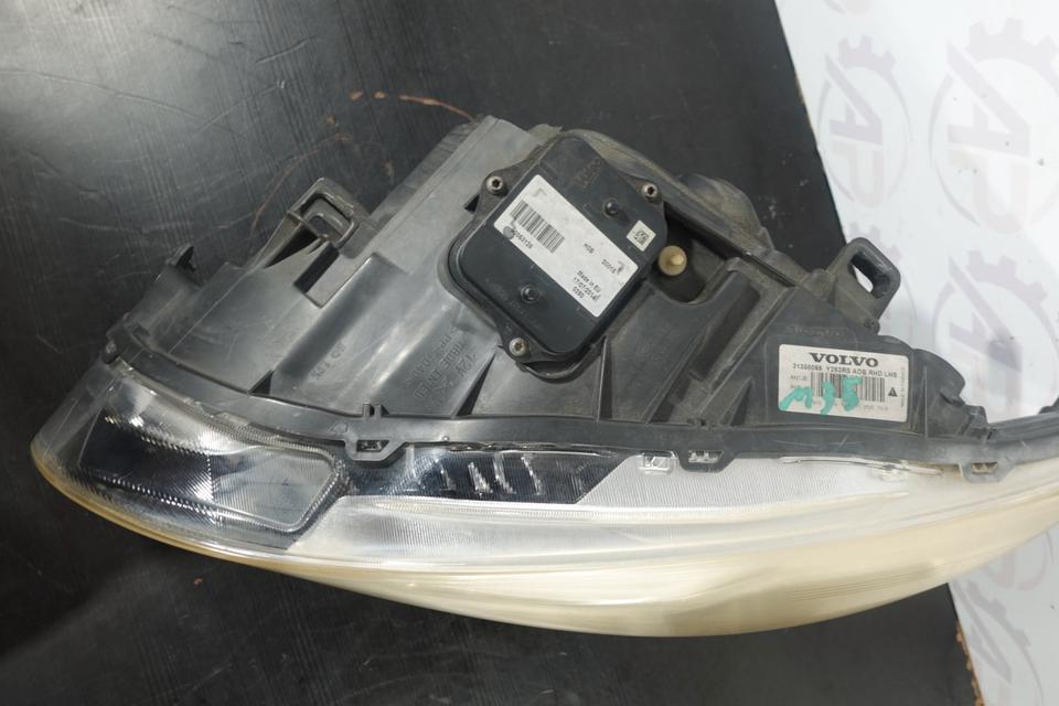 Volvo V40 II Scheinwerfer links Xenon LED Original 2013–2016 M35 – Bild 7